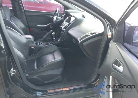 2013 Ford Focus St из США, поврежденный, VIN 1FADP3L98DL208002